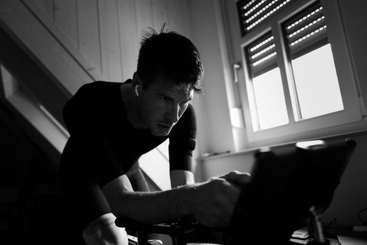 Fe226 indoor cycling playlist with punk rock and rock music to keep your motivation high while riding your indoor bike, training on Zwift or in the gym.